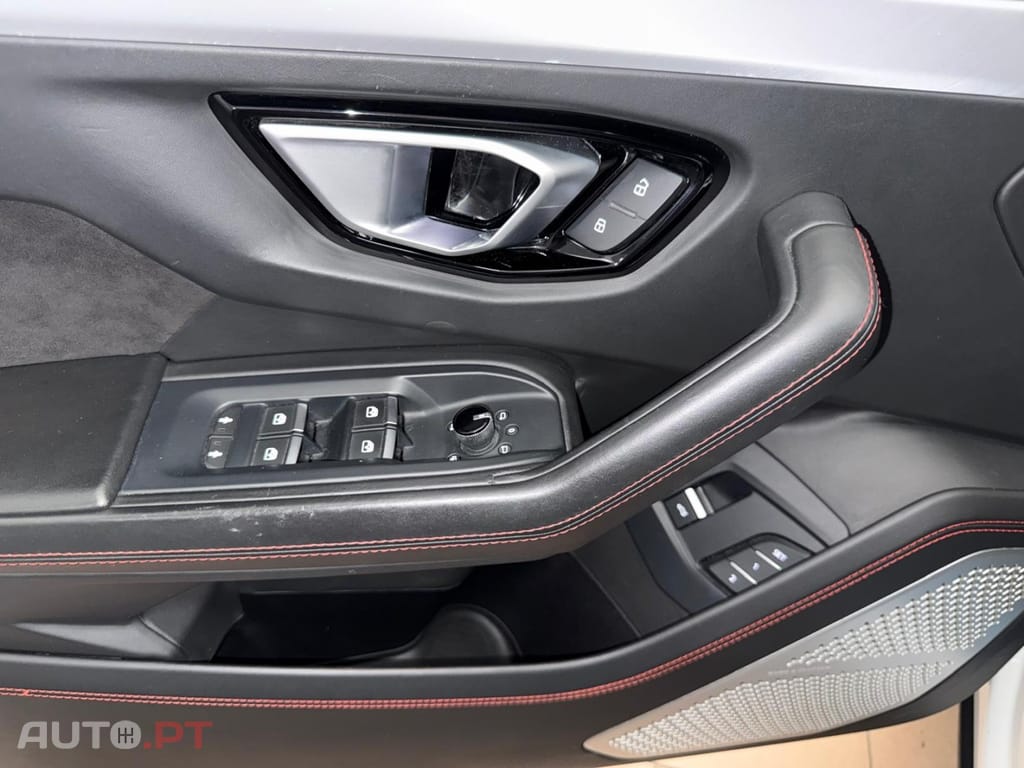 Lamborghini Urus 4.0 V8