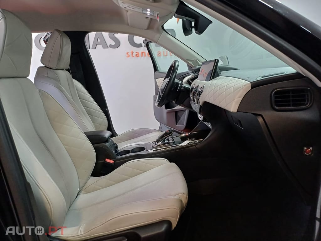 DS DS3 Crossback 1.2 PureTech Rivoli EAT8