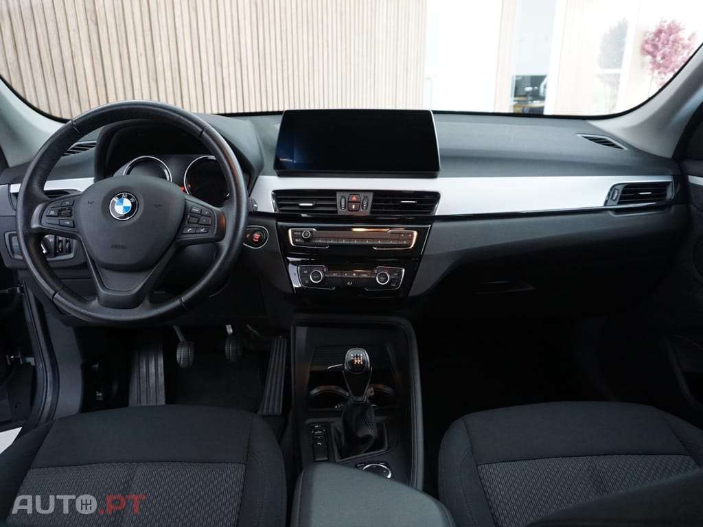 BMW X1 16 d sDrive Line xLine