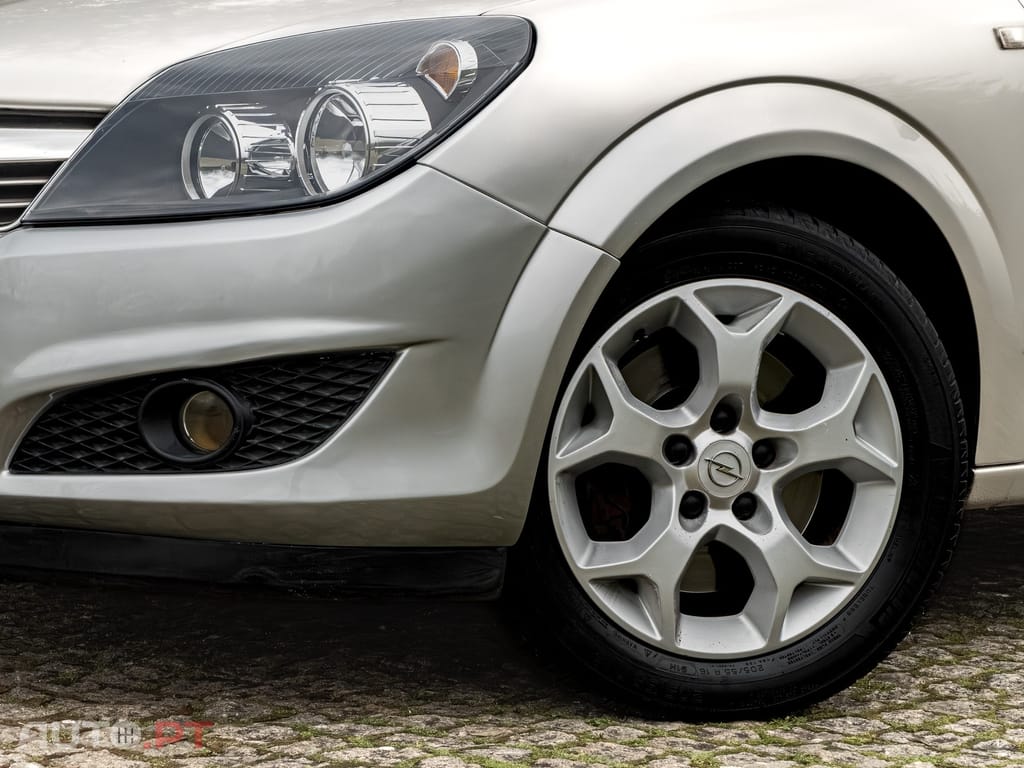 Opel Astra 1.7 CDTi Cosmo