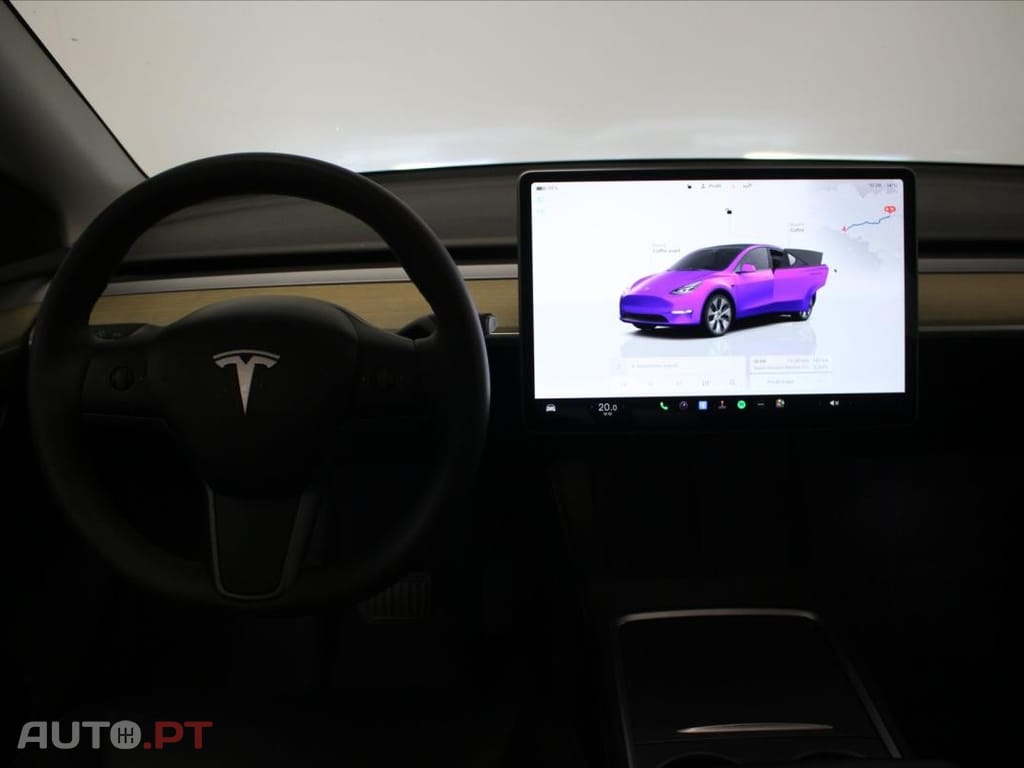 Tesla Model Y Standard RWD