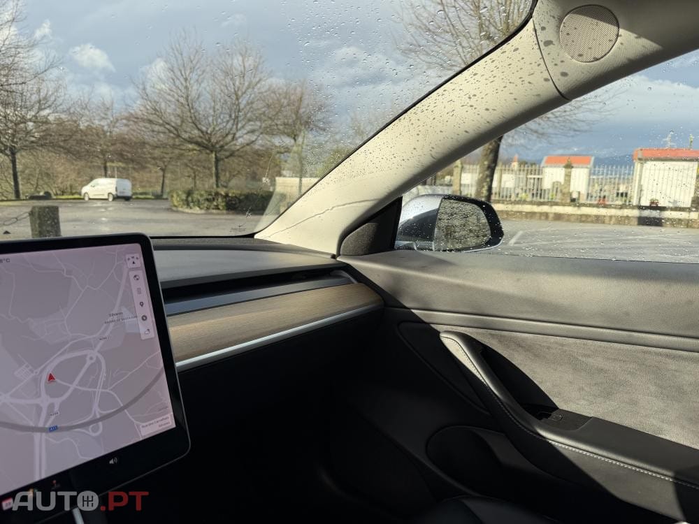 Tesla Model 3 Long Range AWD Dual Motor