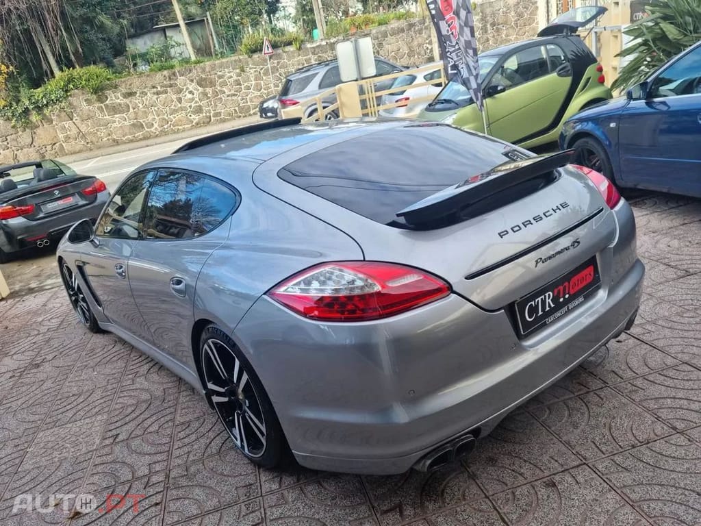 Porsche Panamera  4s Pdk