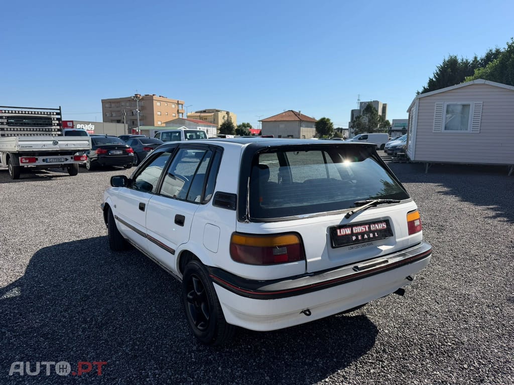 Toyota Corolla 1.3 Gold Line