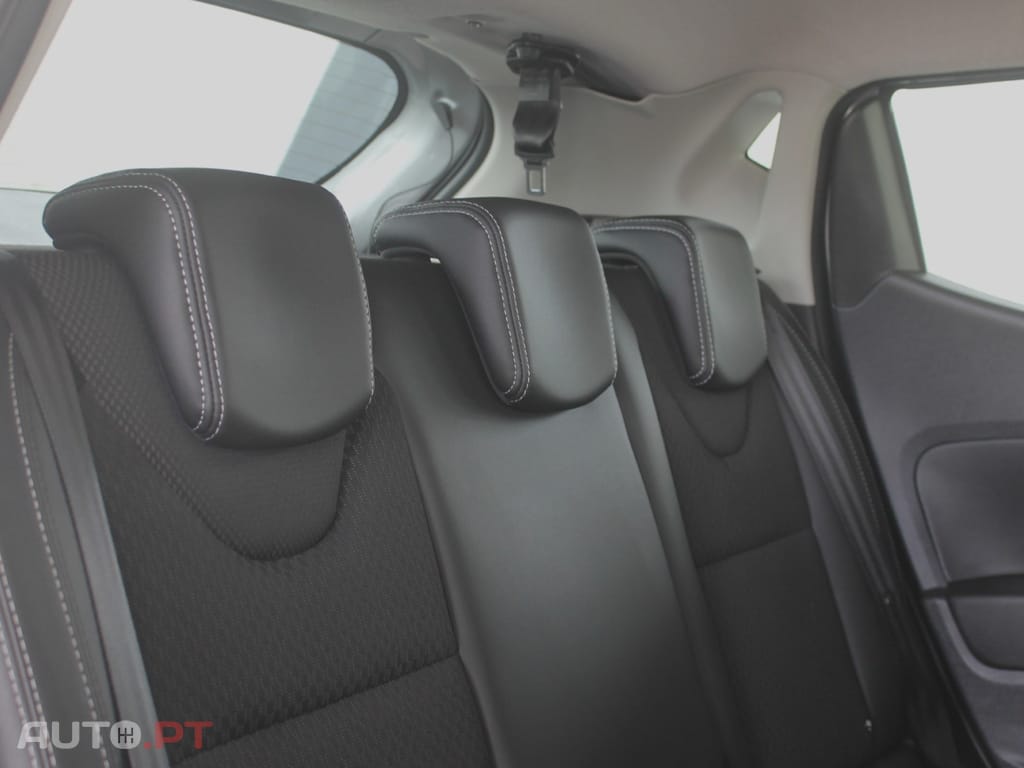 Renault Clio ENERGY TCe 120 EDC Intens