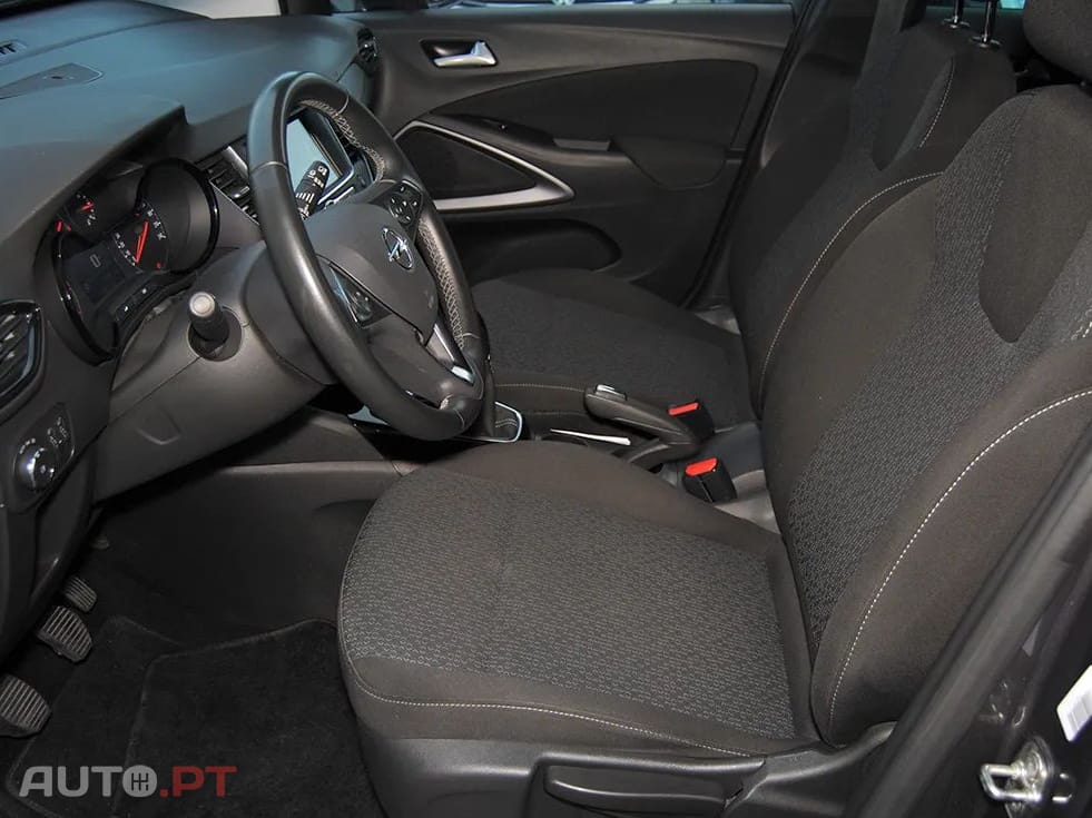 Opel Crossland 1.2 Business Edition
