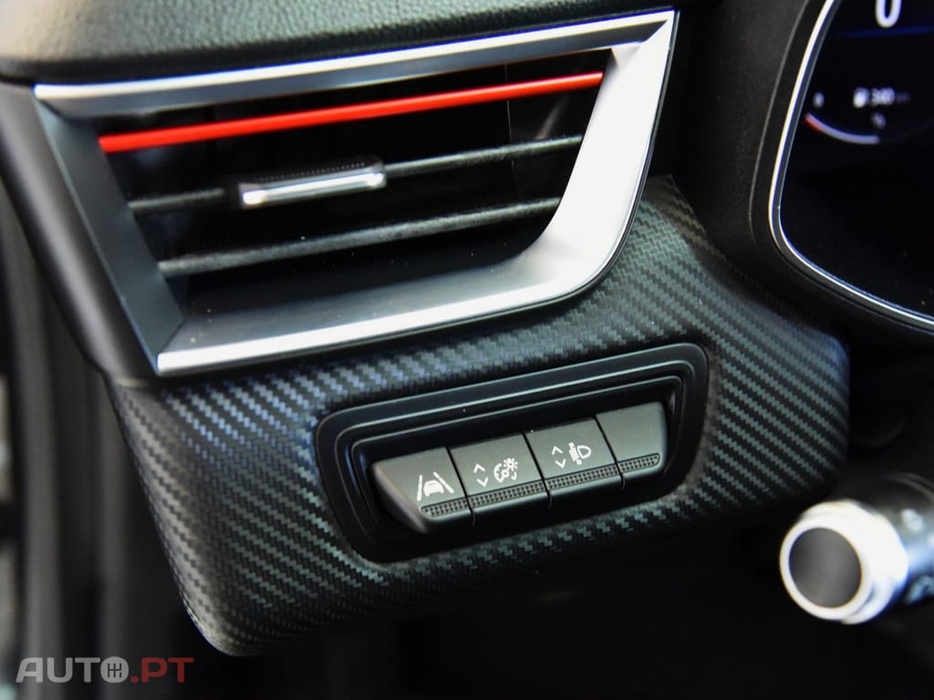 Renault Clio 1.0 TCe RS Line