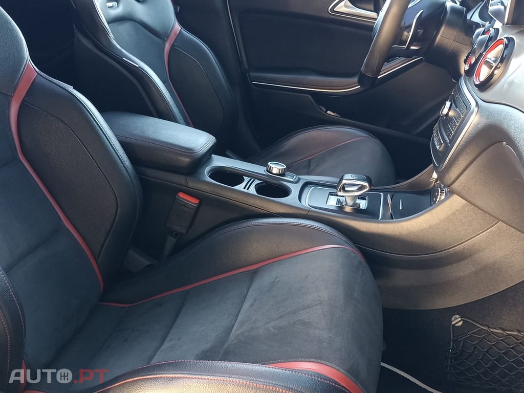 Mercedes-Benz CLA 45 AMG Shooting Brake 4-Matic