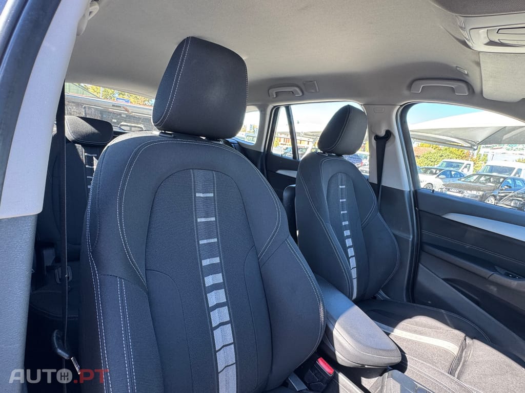 BMW X1 18 d sDrive Line Sport