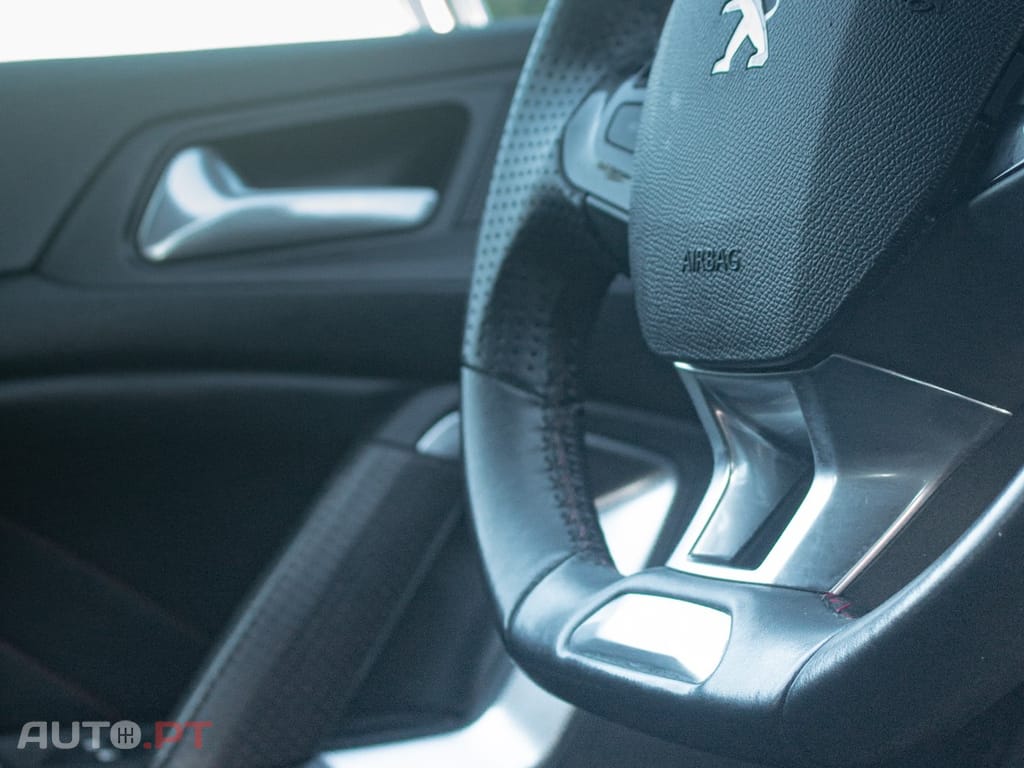 Peugeot 308 1.2 PureTech GT Line