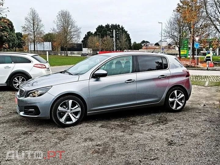 Peugeot 308 1.2 PureTech GT Pack