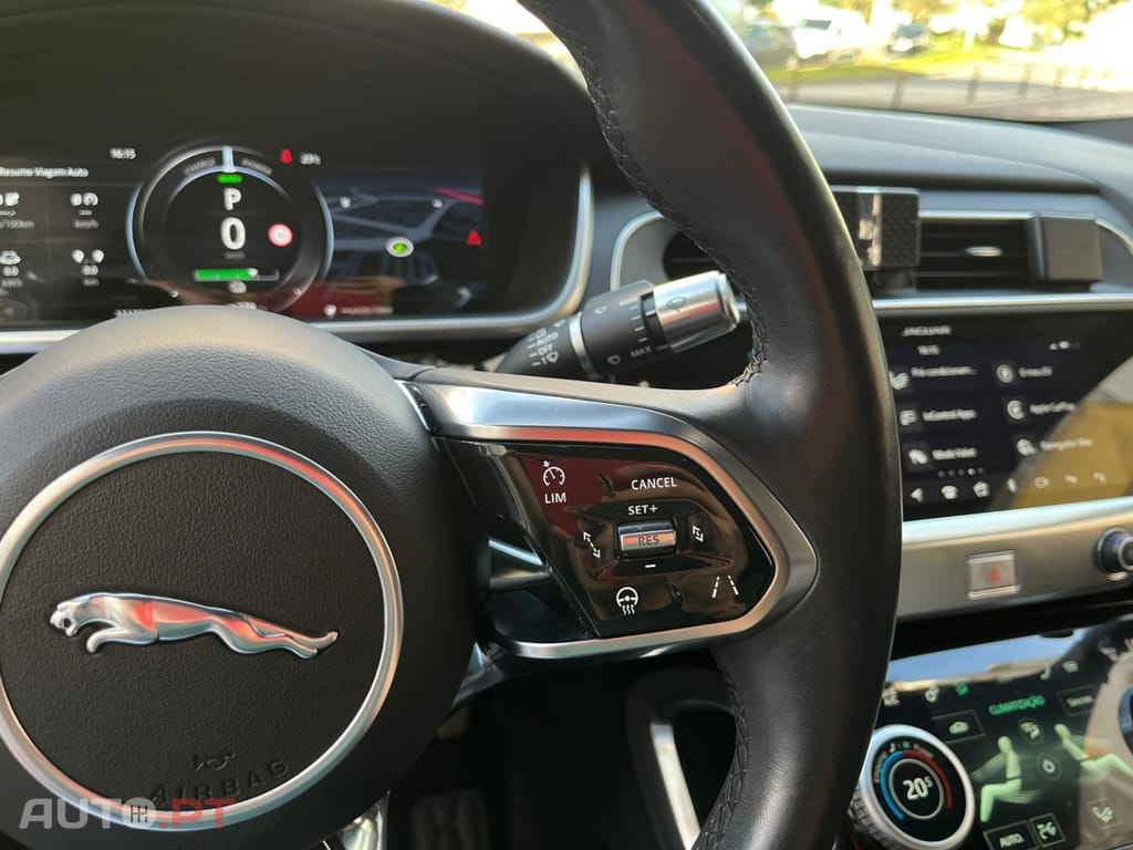 Jaguar I-Pace EV400 AWD HSE