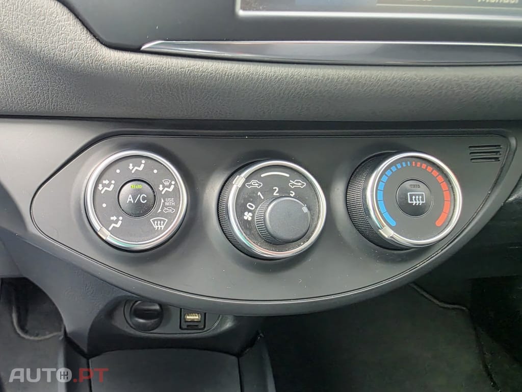 Toyota Yaris 1.0 VVT-i Comfort
