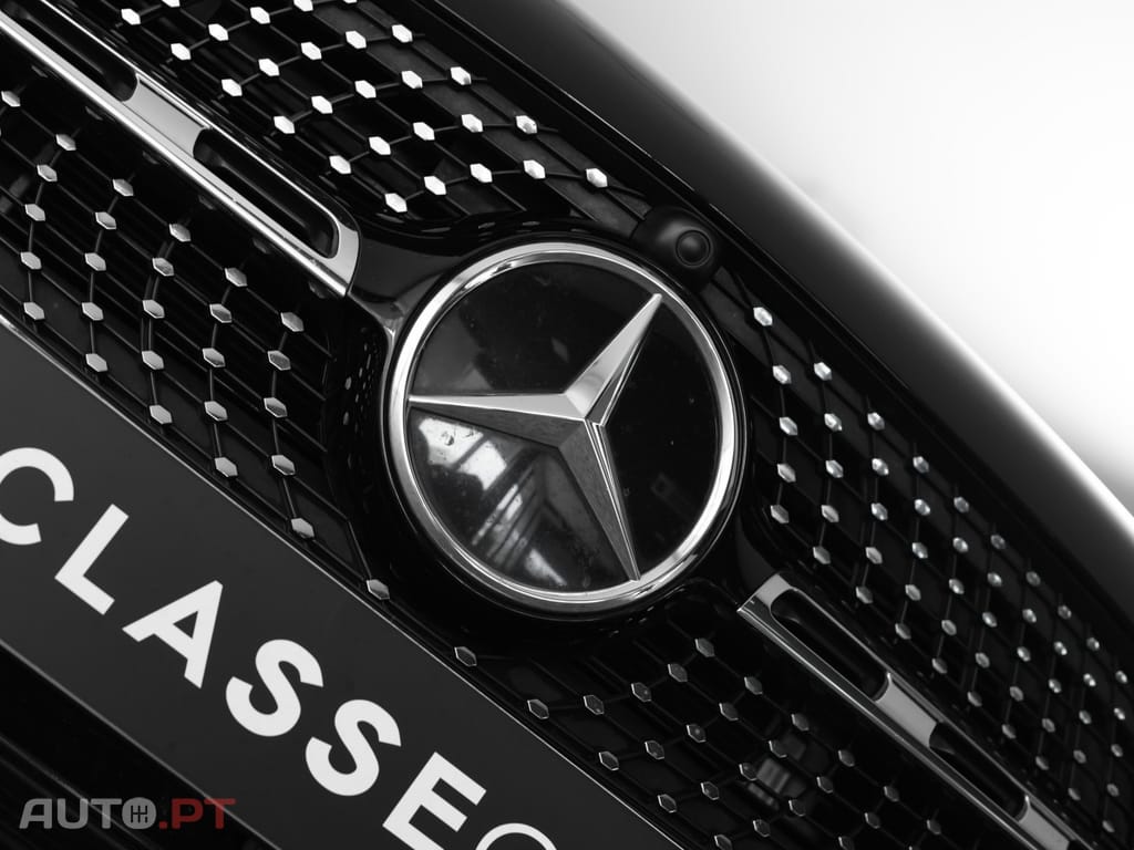 Mercedes-Benz GLA 250 e 8G-DCT AMG Line