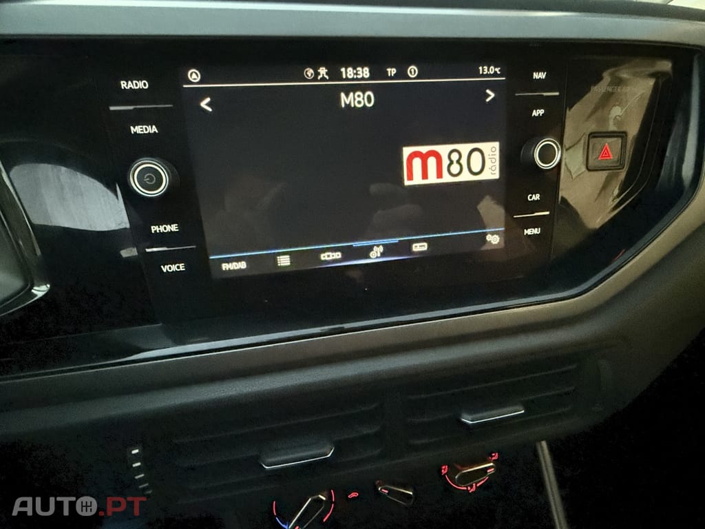 Volkswagen Polo 1.0 Confortline