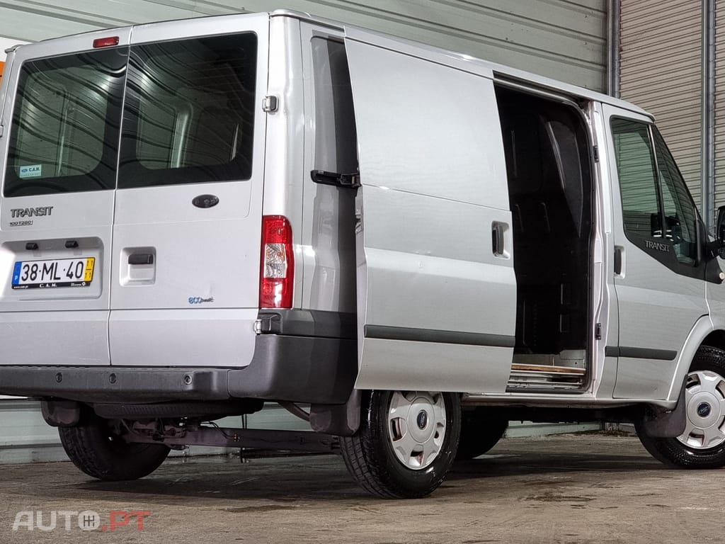 Ford Transit 350L 2.2 TDCi Longa-T.Médio