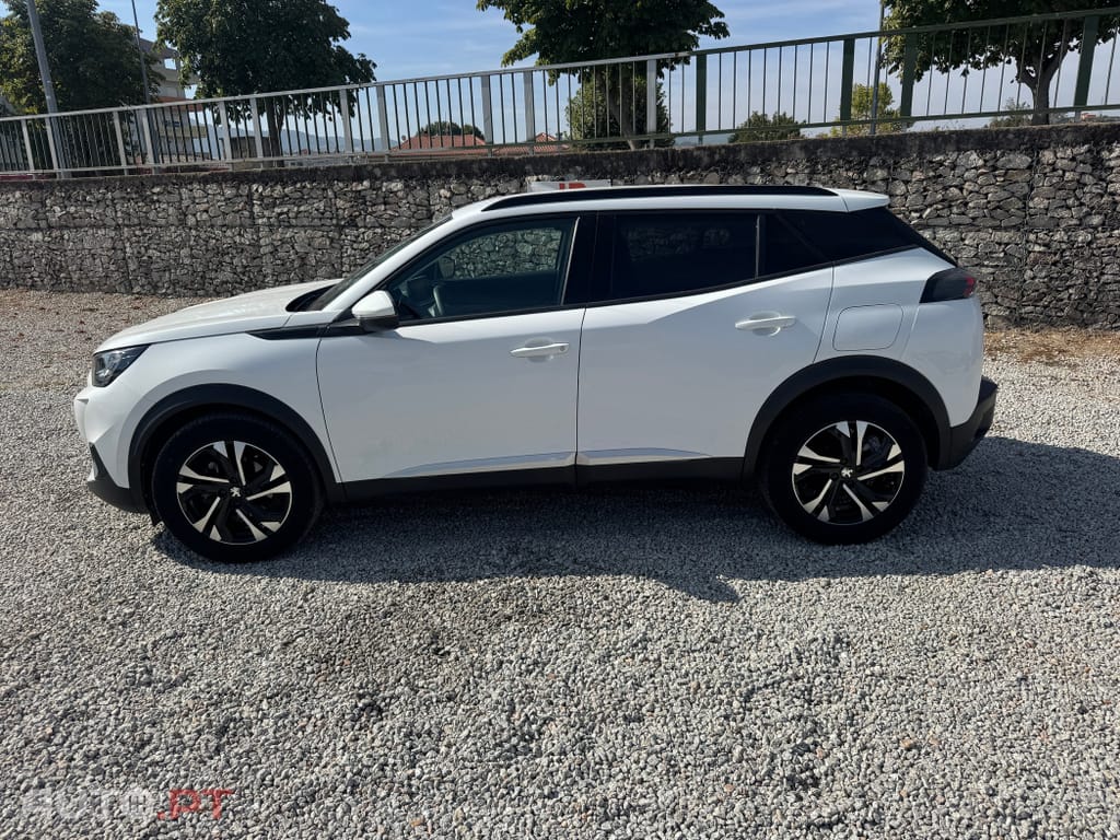 Peugeot 2008 1.2 PureTech Allure