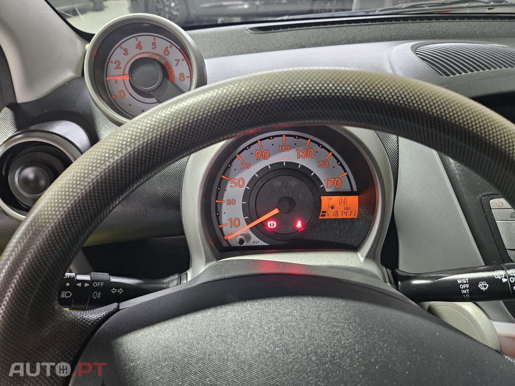 Peugeot 107 1.0 Active 2-Tronic