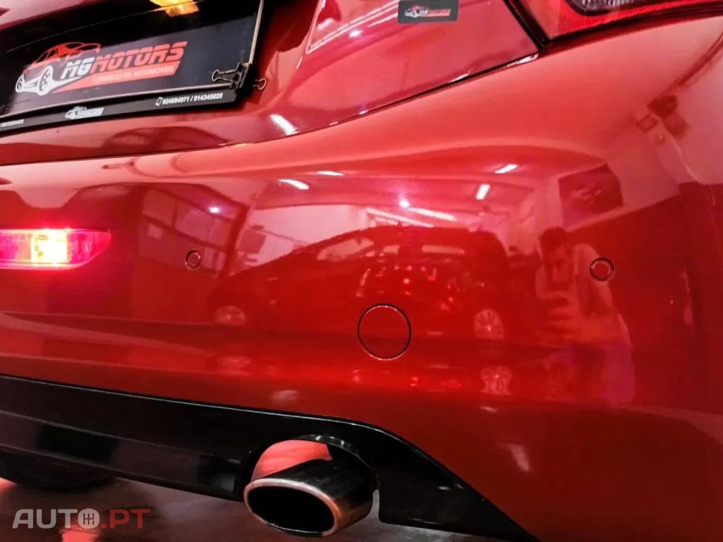 Peugeot 208 1.2 PureTech GT Line