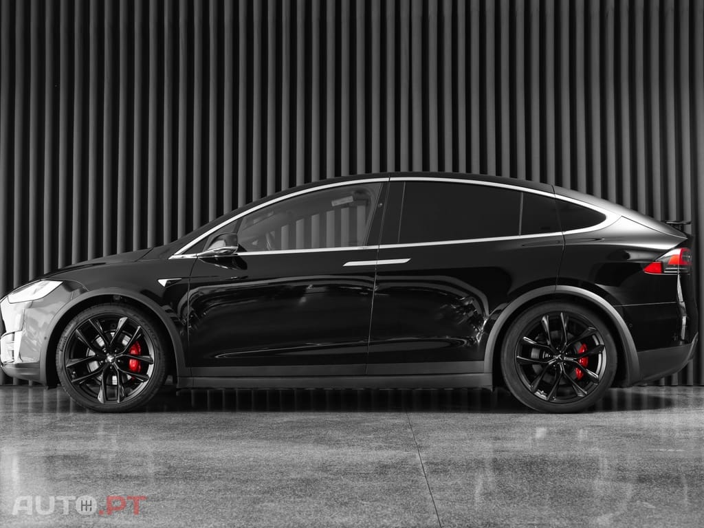 Tesla Model X Ludicrous Performance