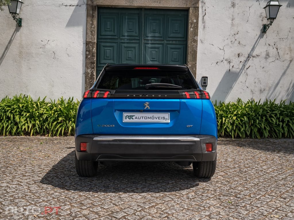 Peugeot E-2008 50 kWh GT