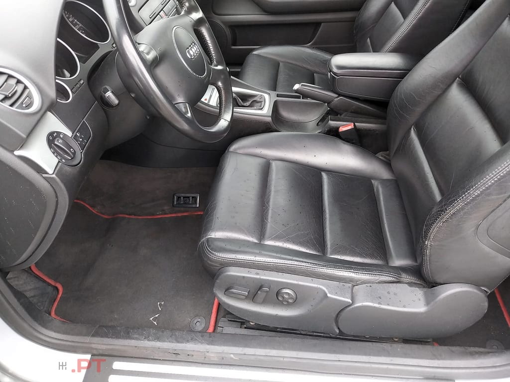 Audi A4 Cabrio 2.4 S-line