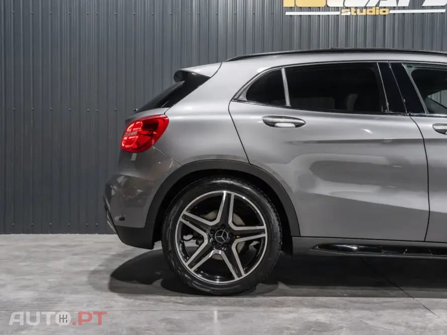 Mercedes-Benz GLA 180 AMG Line Aut.