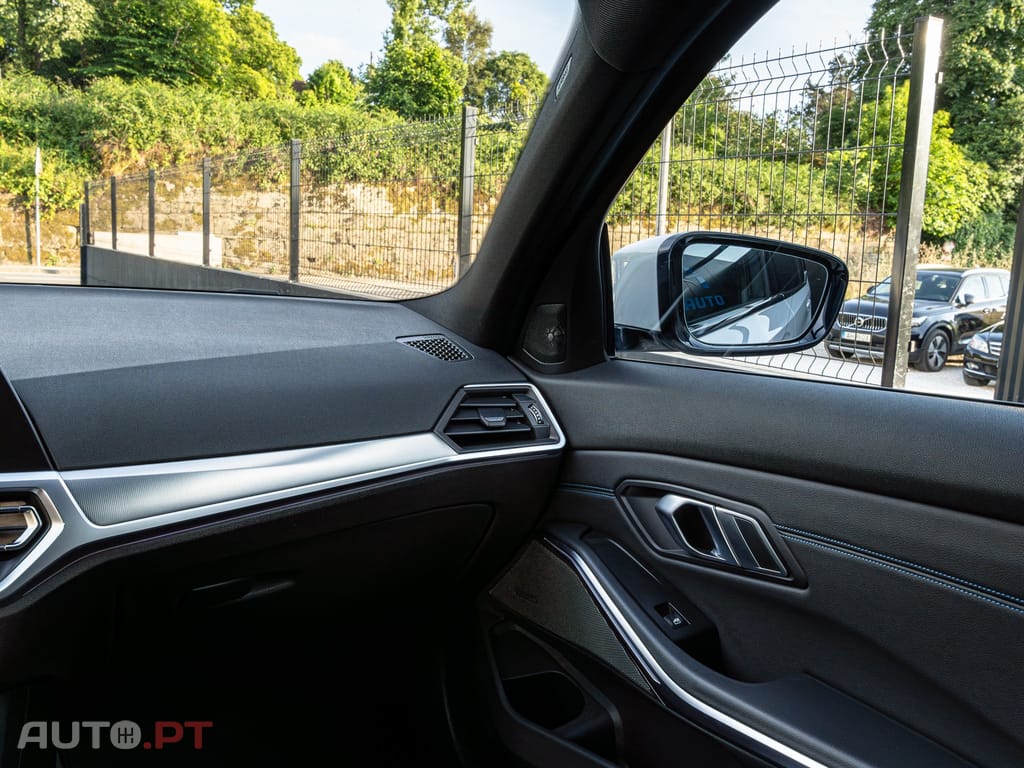 BMW 320 d Touring Pack M Auto