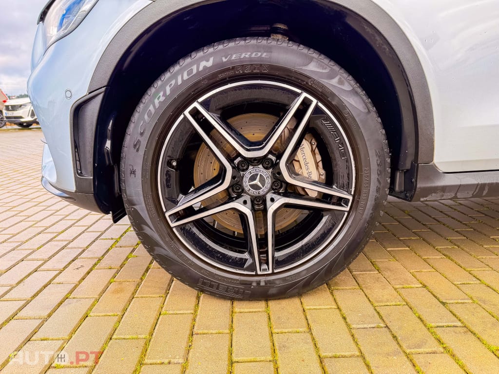 Mercedes-Benz GLC 300 de Coupe 4Matic 9G-TRONIC AMG Line