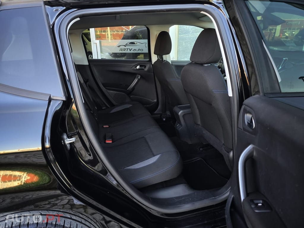 Peugeot 2008 1.6 BlueHDi Style