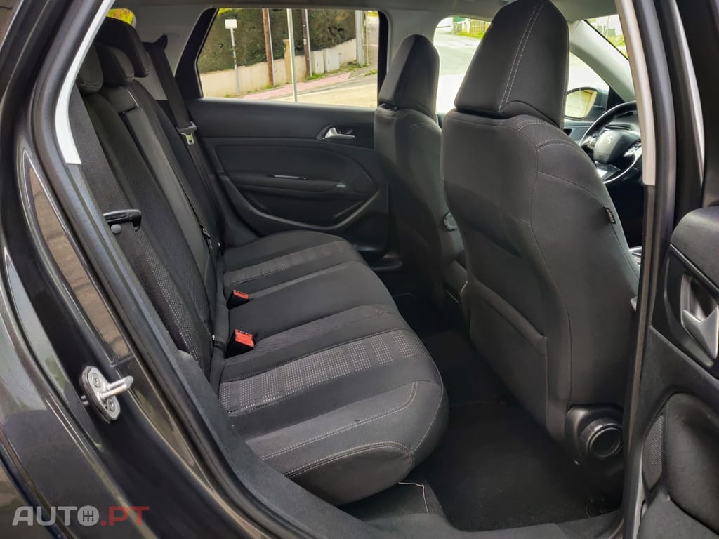 Peugeot 308 SW 1.6 BlueHDi Allure J17 EAT6