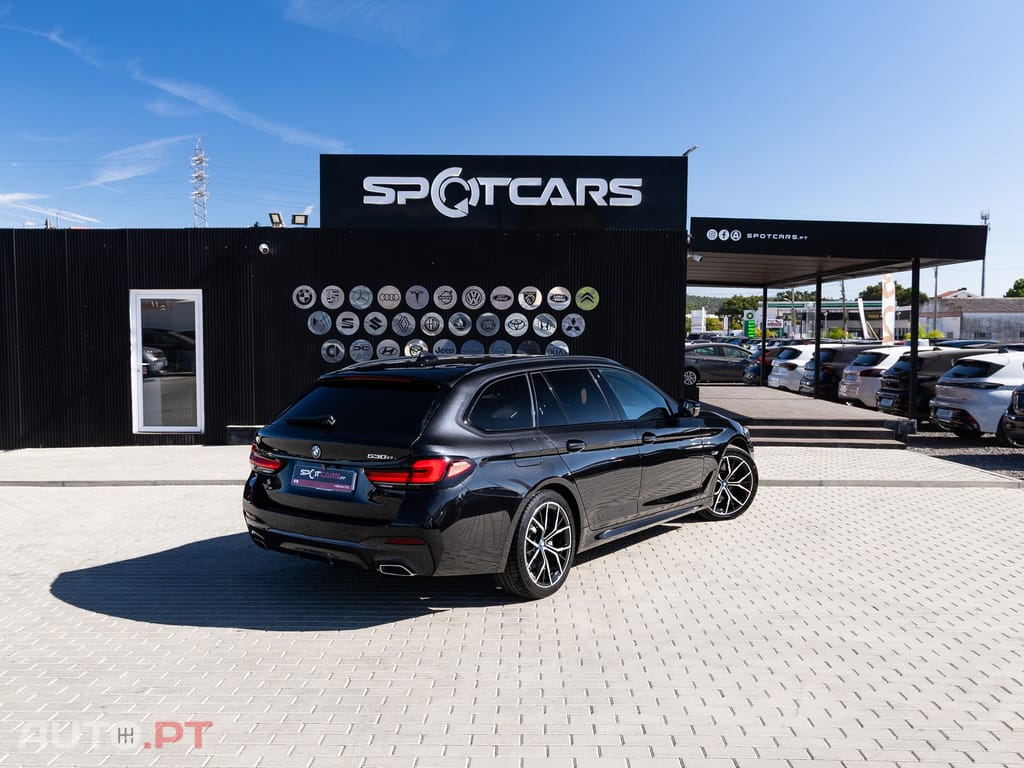 BMW 530 e Pack Desportivo M