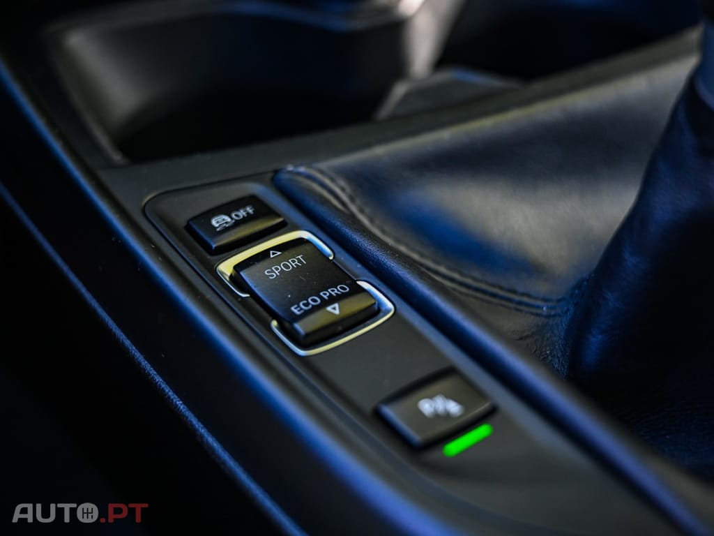 BMW 220 d Pack M
