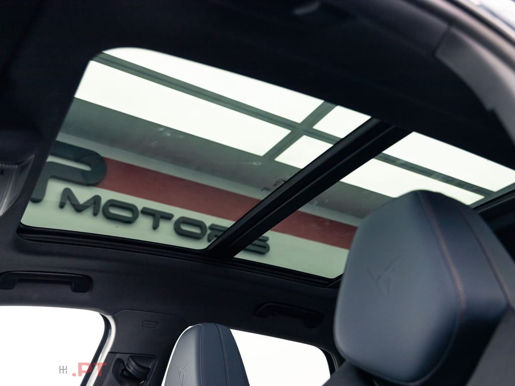Cupra Terramar 1.5 e-Hybrid Tribe Edition DSG