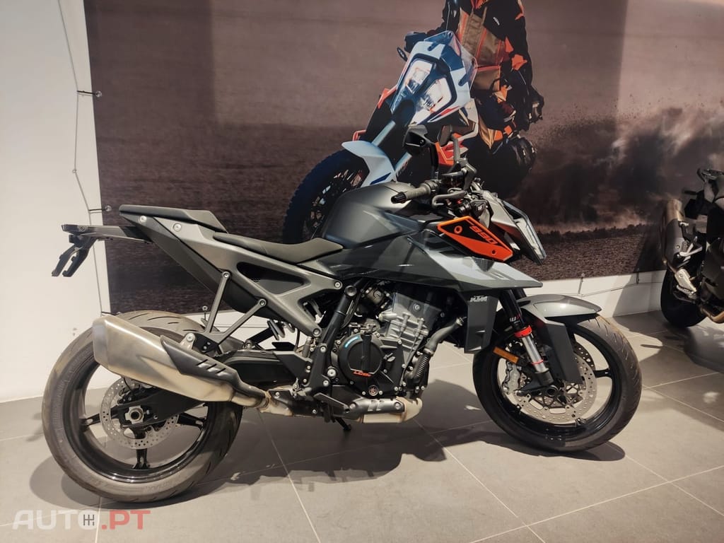 KTM 990 DUKE