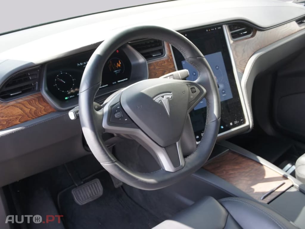 Tesla Model X Long Range I.V.A DEDUTIVEL 