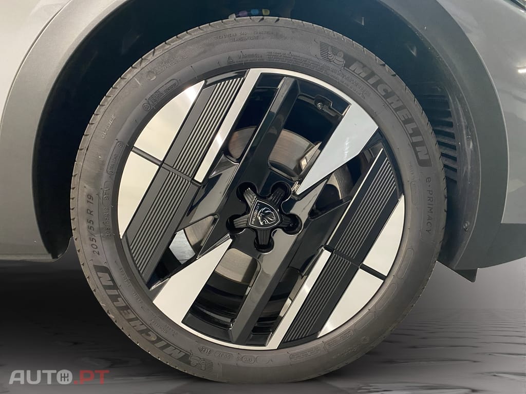 Peugeot 408 1.6 Hybrid GT e-DCS7