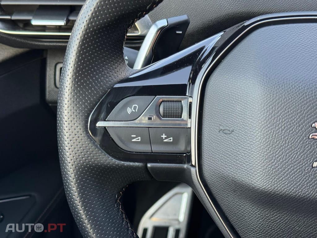 Peugeot 3008 1.5 BlueHDi GT EAT8