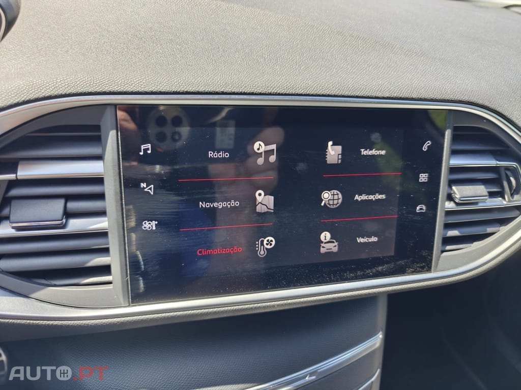 Peugeot 308 SW 1.5 BlueHDi GT EAT8 — fotografia 13