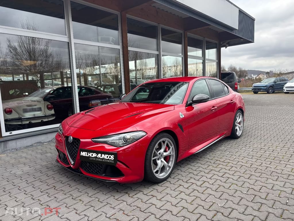 Alfa Romeo Giulia 2.9 Bi-Turbo Quadrifoglio AT8