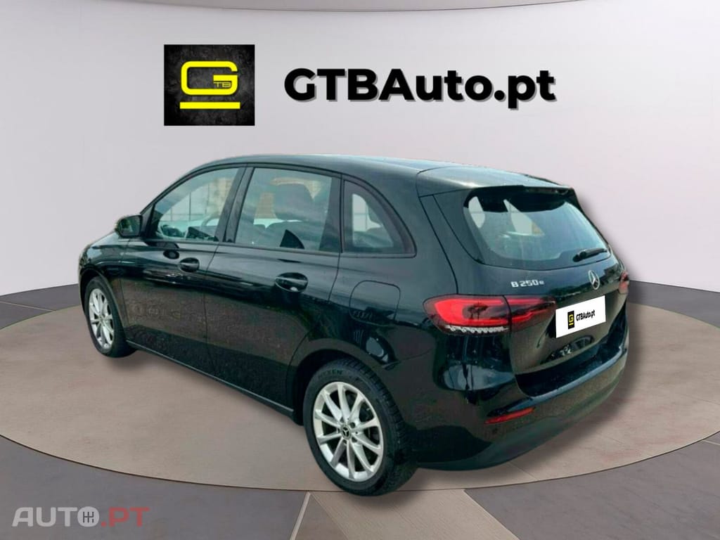 Mercedes-Benz B 250 I.V.A DEDUTIVEL e