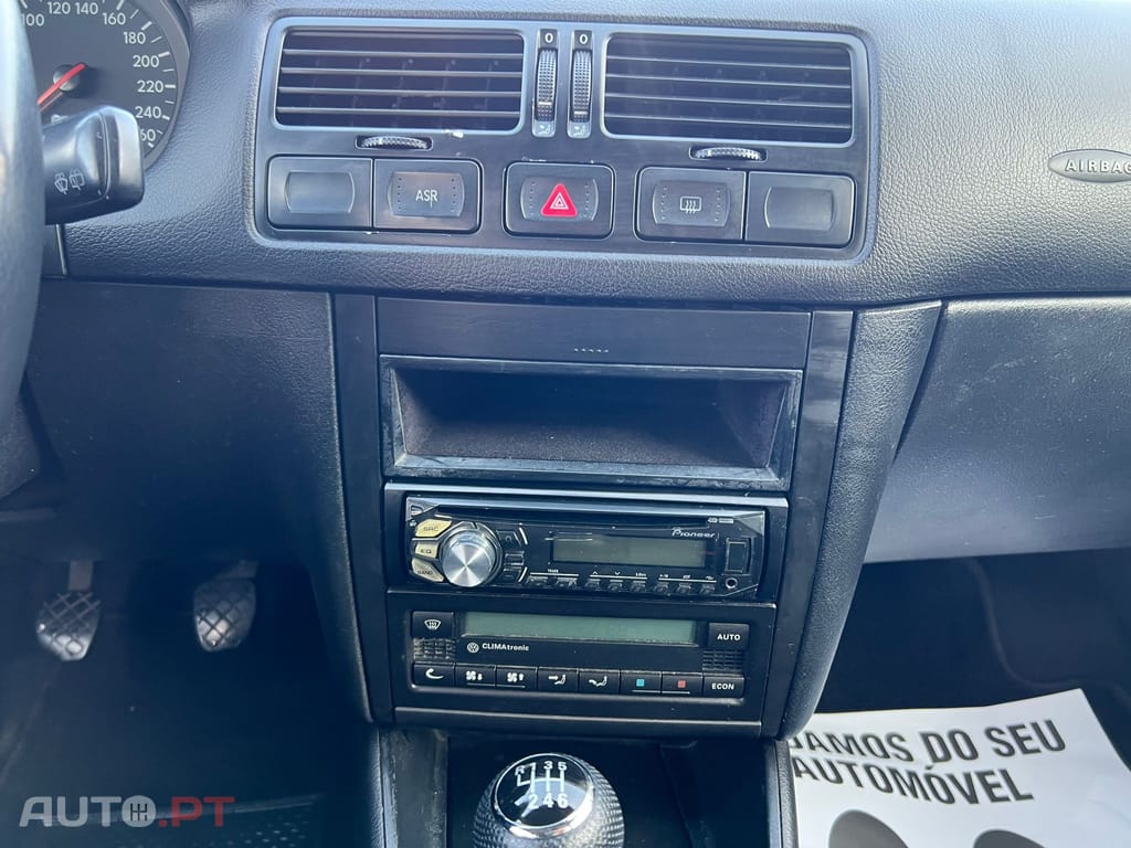 Volkswagen Bora 1.9 TDi Highline