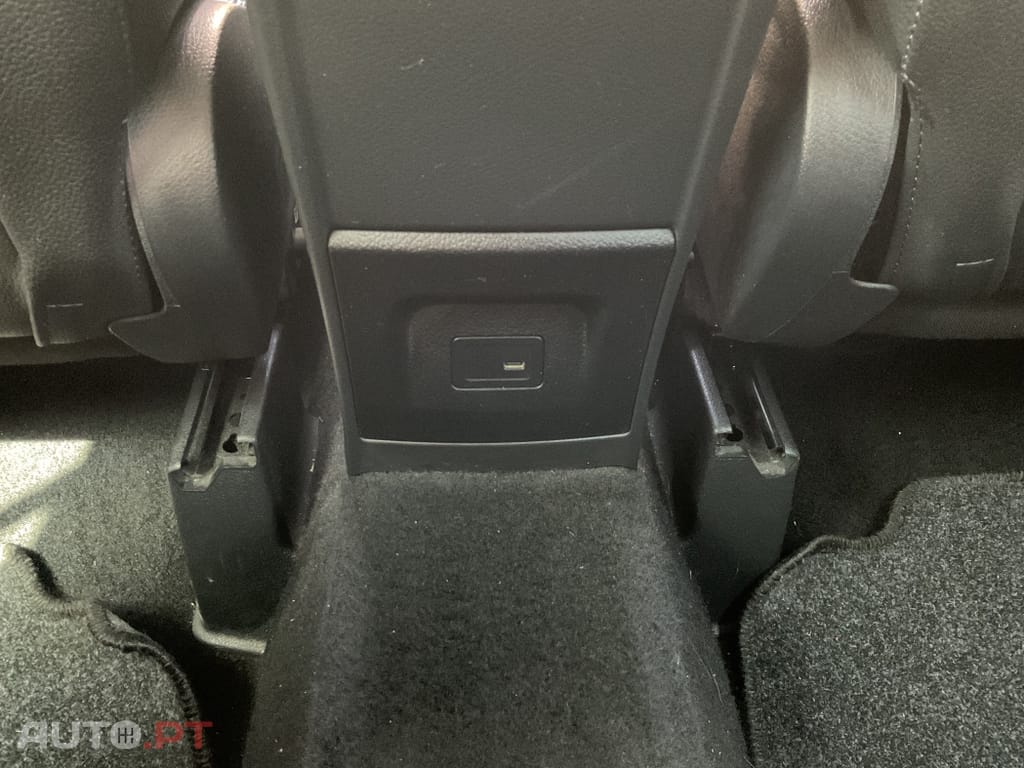 Mercedes-Benz GLA 200 d