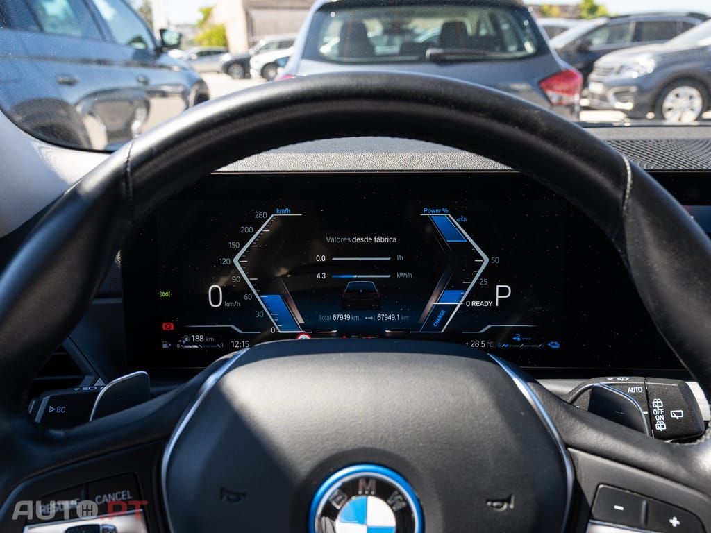 BMW 320 e Auto