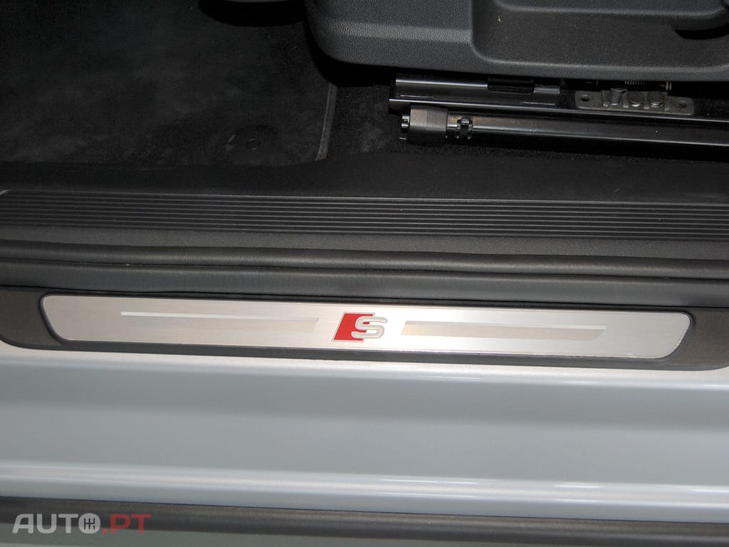 Audi Q4 E-Tron 45 82 kWh SE Business Plus