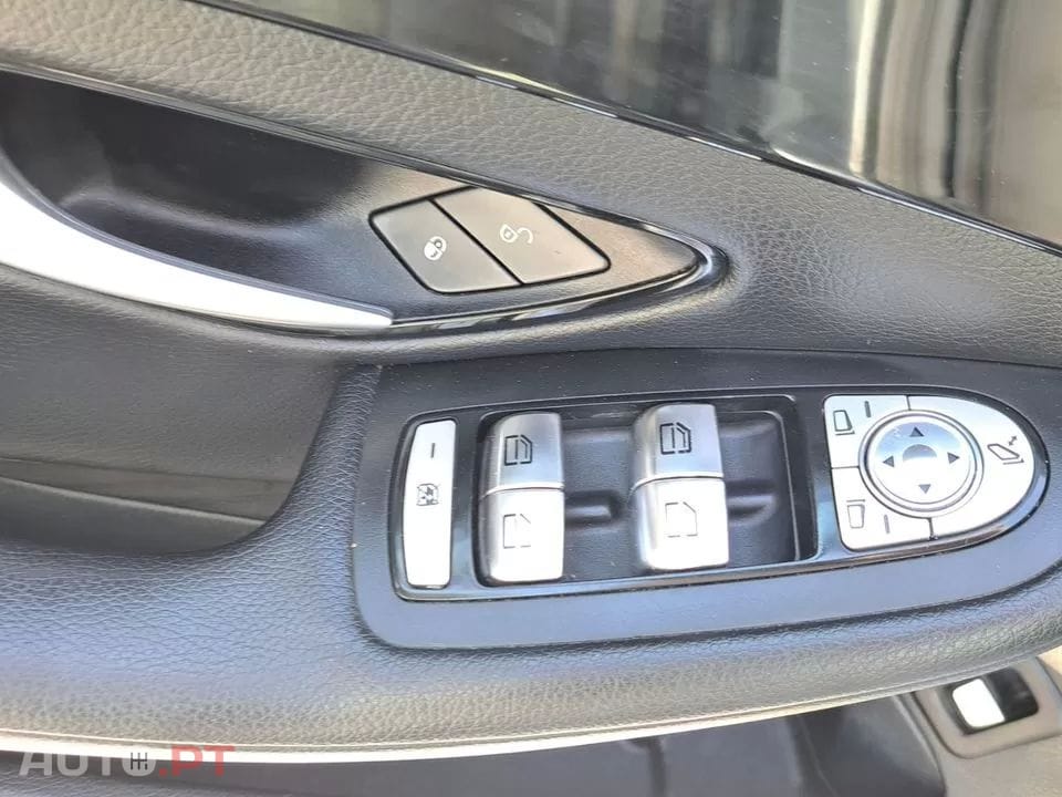 Mercedes-Benz C 200  T Cdi Dpf Auto Blueefficiency Avantgarde