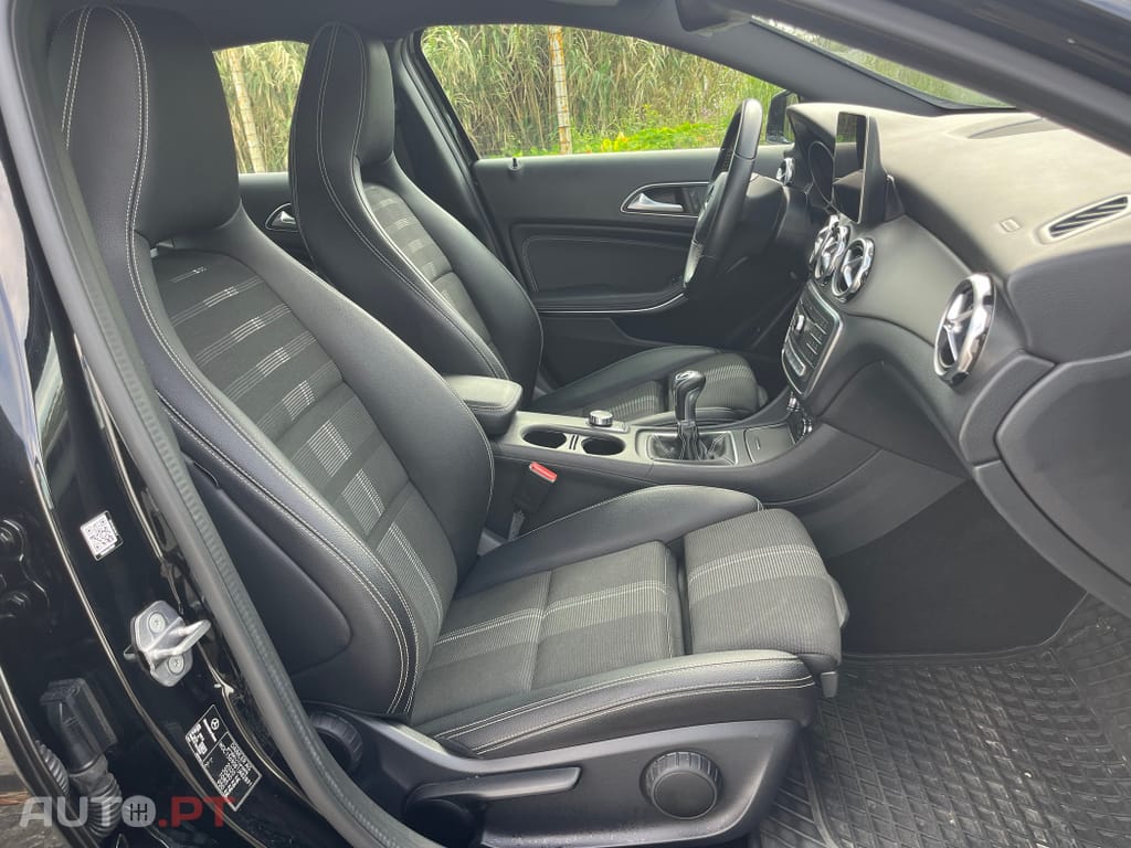 Mercedes-Benz GLA 200 d Urban