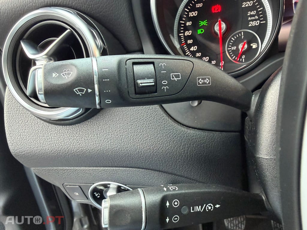 Mercedes-Benz GLA 180 CDi Urban