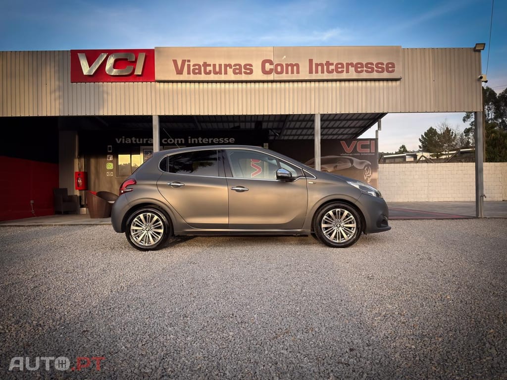 Peugeot 208 1.2 PURETECH