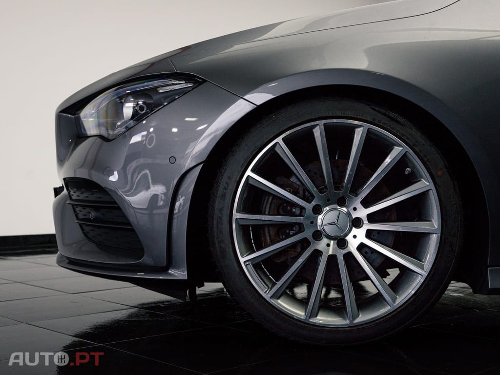 Mercedes-Benz CLA 250 e Shooting Brake AMG Line